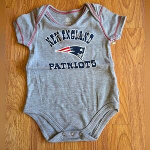 NFL New England Patriots Baby 6-9M Bodysuit New 100% Cotton Superbowl Football